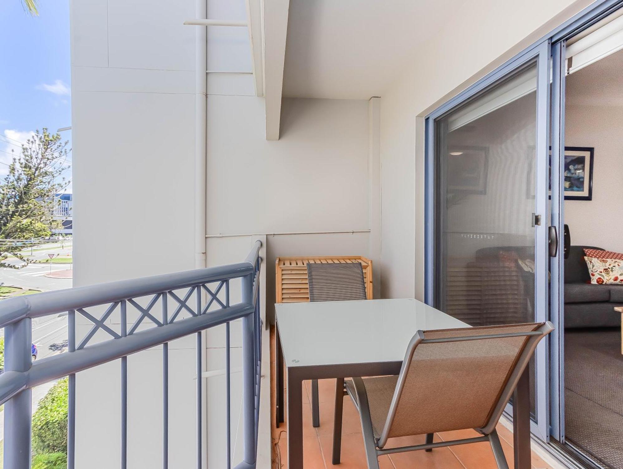 غولد كوست Bella Mare Coolangatta Beachside Apartments الغرفة الصورة
